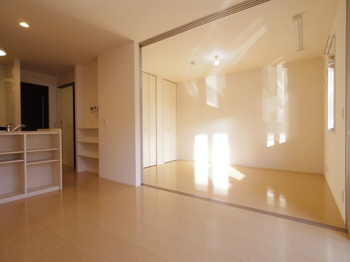 物件内観写真7　(居室)