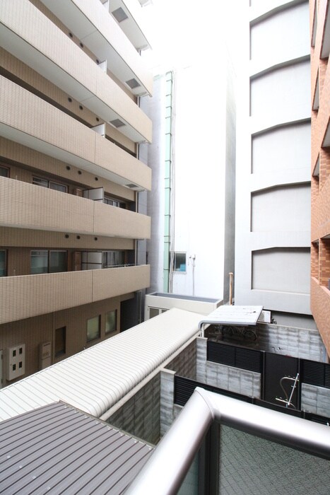 物件内観写真15　(室内からの展望)