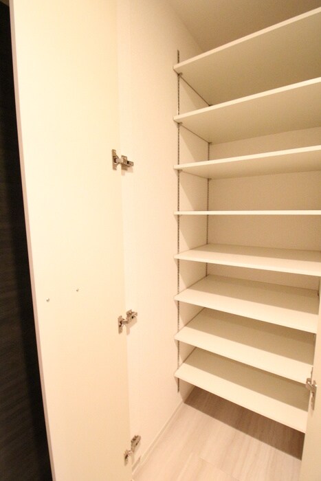 物件内観写真19　(靴箱)