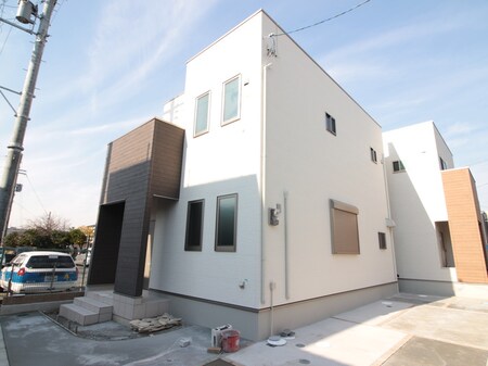 ﾌｼﾞﾊﾟﾚｽ戸建賃貸二丁通町1号外観写真