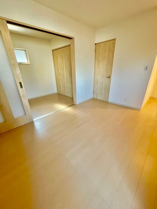 物件内観写真6　(居室)