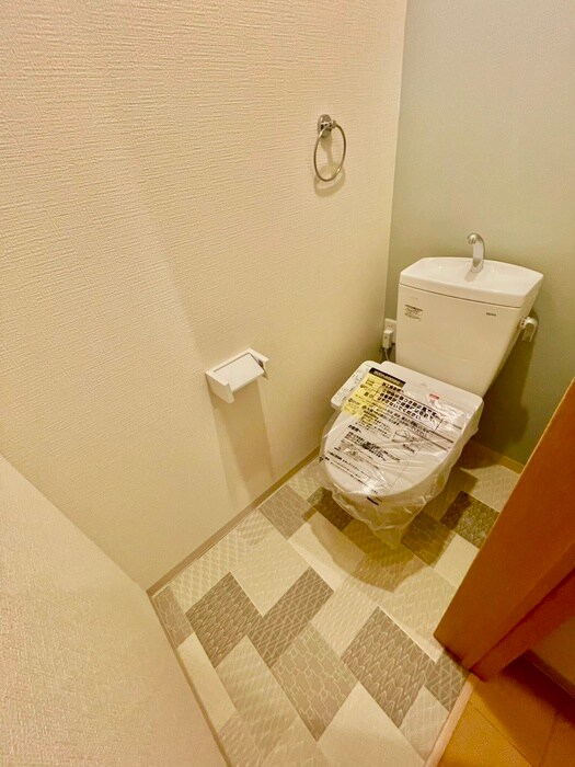 物件内観写真9　(トイレ)