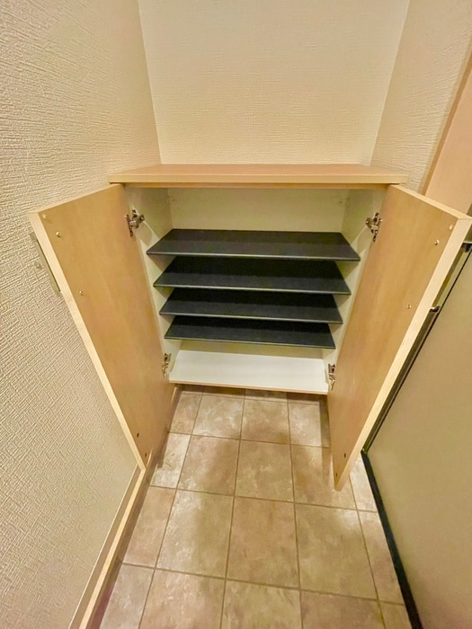 物件内観写真13　(靴箱)