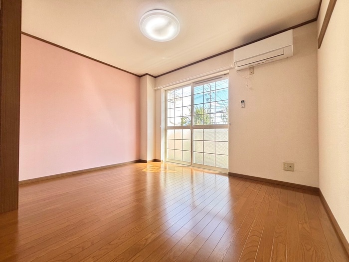 物件内観写真9　(居室)