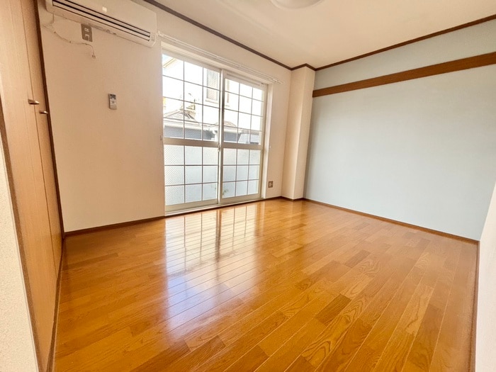 物件内観写真16　(居室)