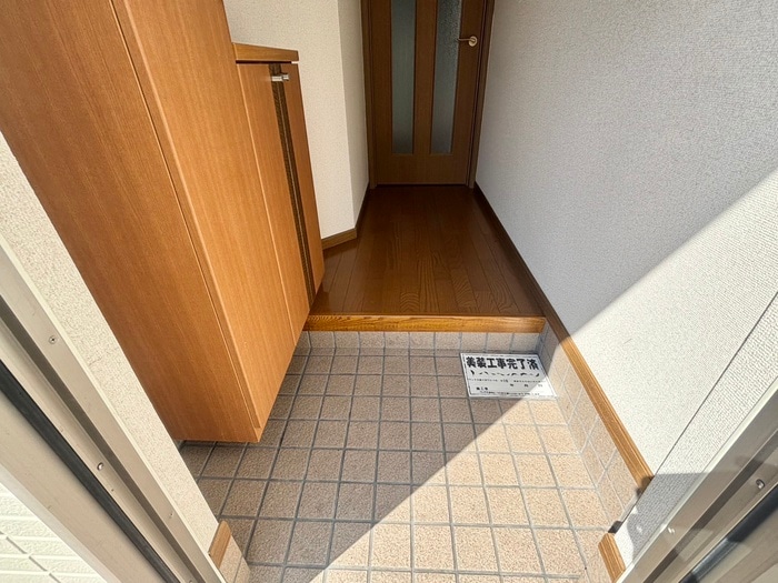 物件内観写真20　(玄関)