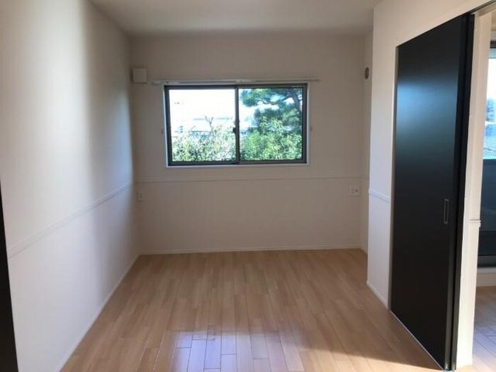 物件内観写真9　(居室)