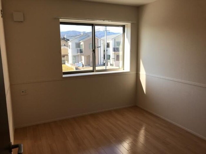 物件内観写真13　(居室)