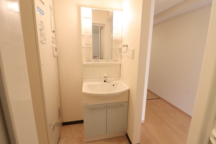 物件内観写真13　(洗面)