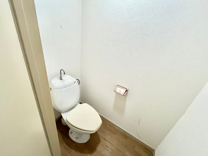 物件内観写真13　(トイレ)