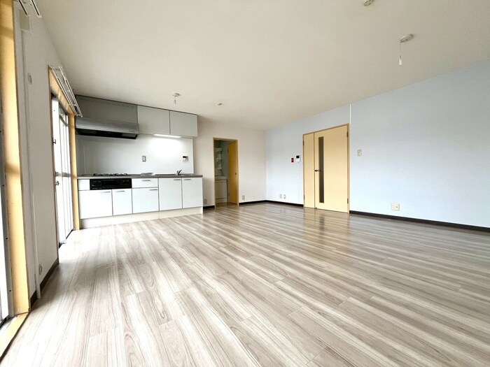 物件内観写真7　(居室)