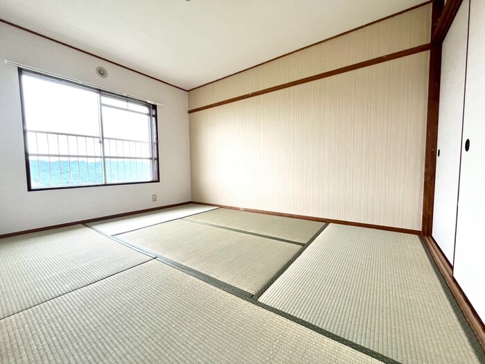 物件内観写真10　(居室)