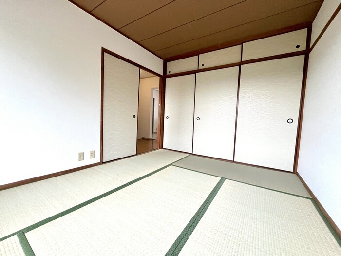 物件内観写真11　(居室)