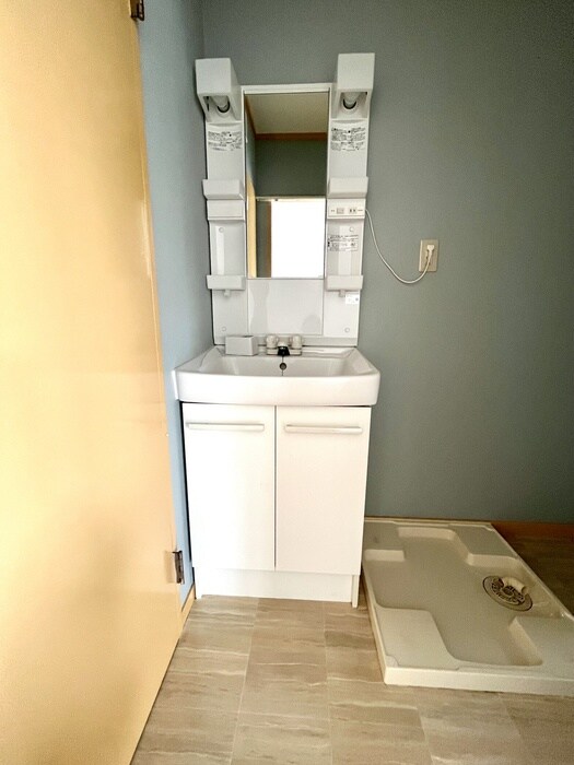 物件内観写真13　(洗面)