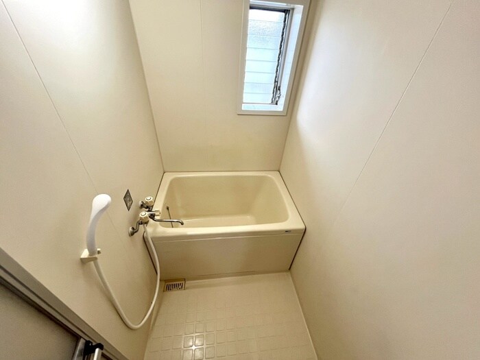 物件内観写真13　(バス／シャワールーム等)