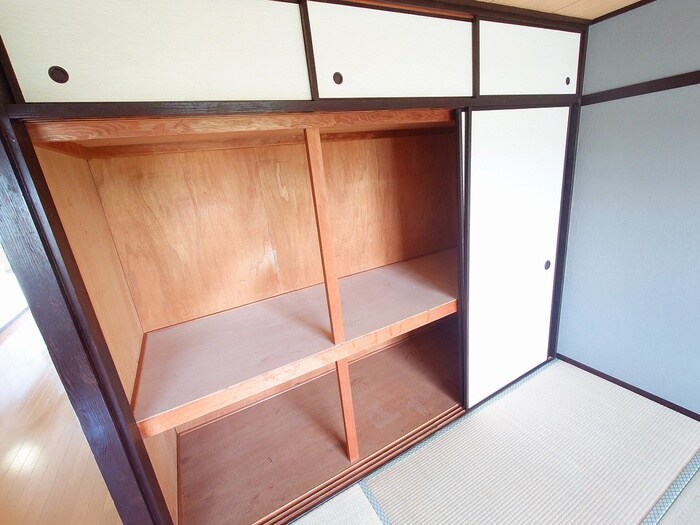 物件内観写真13　(収納)