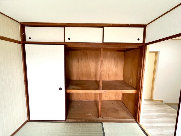 物件内観写真15　(収納)