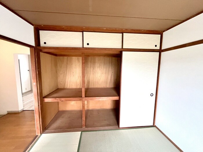 物件内観写真16　(収納)