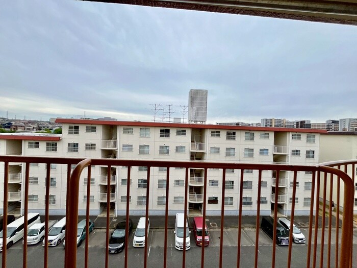 物件内観写真19　(室内からの展望)