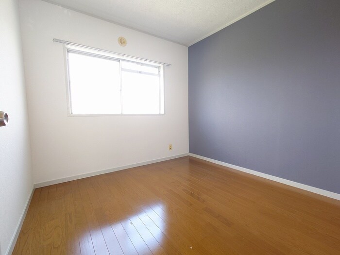 物件内観写真19　(居室)