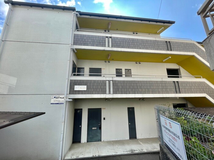 物件外観写真3　(外観写真)