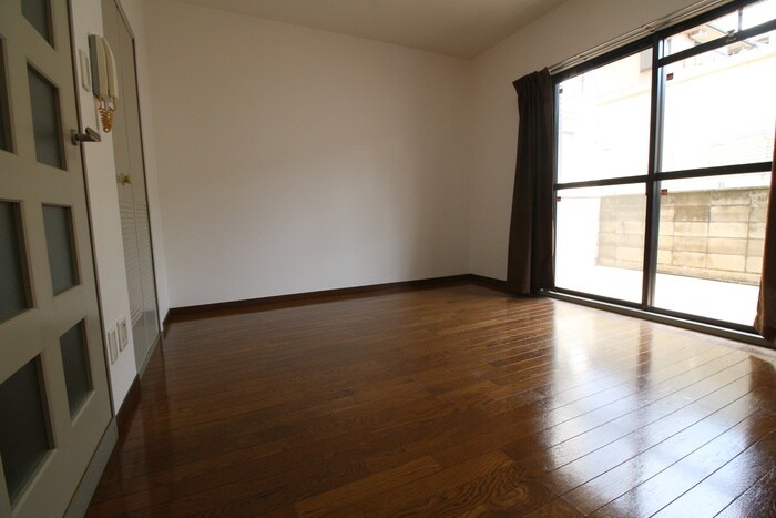 物件内観写真17　(居室)