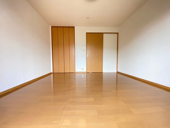 物件内観写真6　(居室)