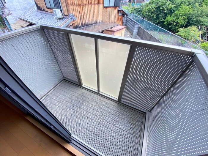 物件内観写真18　(ベランダ・バルコニー)