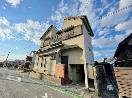 山中邸貸家外観写真