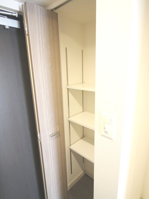 物件内観写真8　(靴箱)