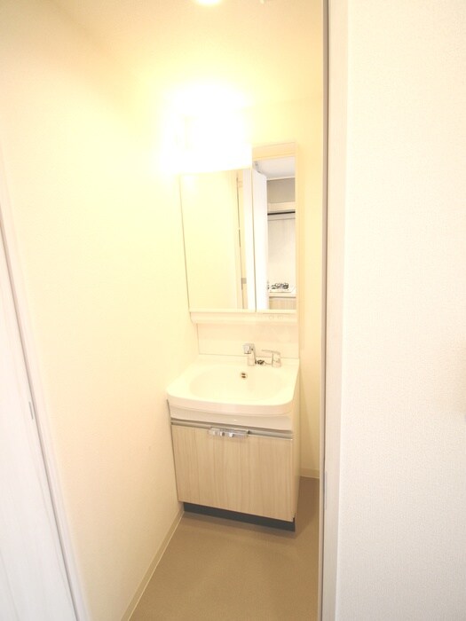 物件内観写真11　(洗面)