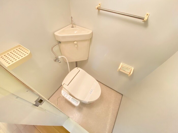 物件内観写真14　(トイレ)