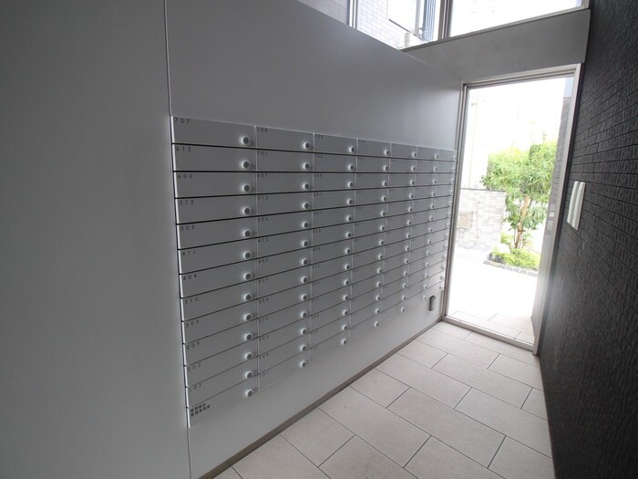 物件外観写真4　(建物設備)