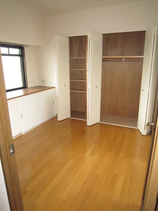 物件内観写真11　(居室)