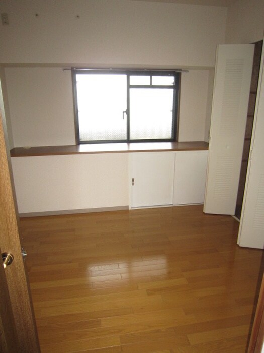 物件内観写真13　(居室)