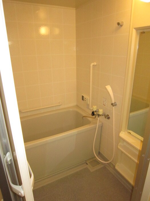 物件内観写真16　(バス／シャワールーム等)