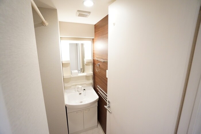 物件内観写真13　(洗面)