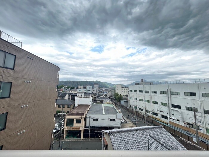 物件内観写真22　(室内からの展望)