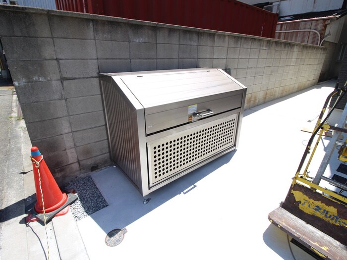 物件外観写真6　(建物設備)