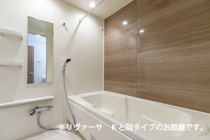 物件内観写真7　(バス／シャワールーム等)