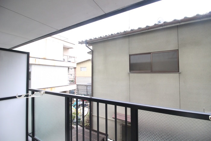 物件内観写真22　(室内からの展望)