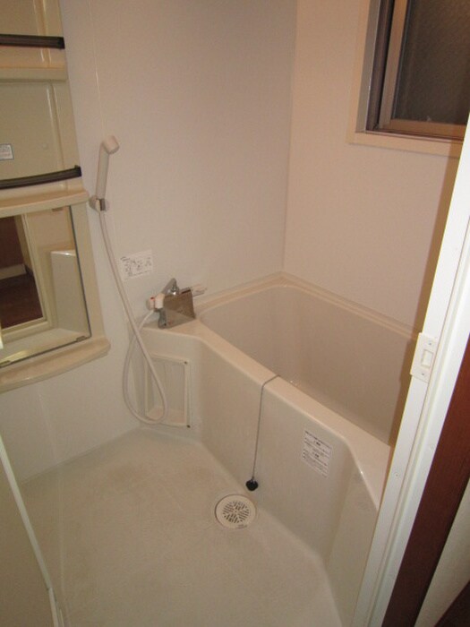 物件内観写真13　(バス／シャワールーム等)