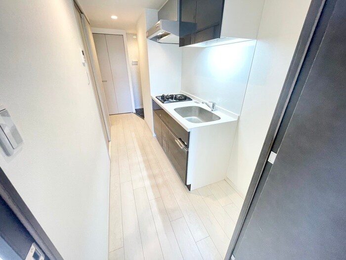 物件内観写真11　(廊下)