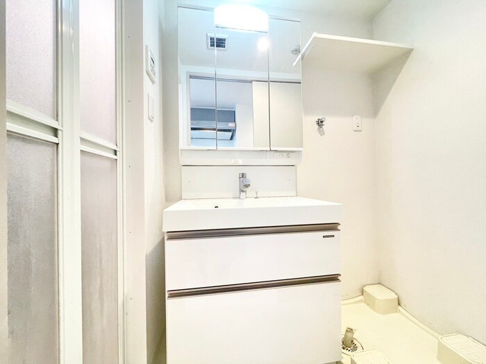 物件内観写真13　(洗面)