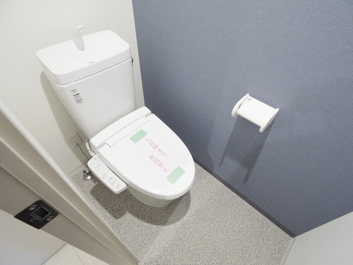 物件内観写真14　(トイレ)