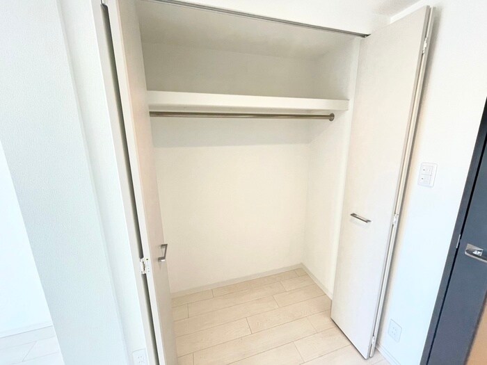 物件内観写真16　(収納)