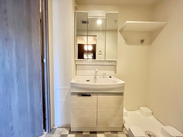 物件内観写真11　(洗面)