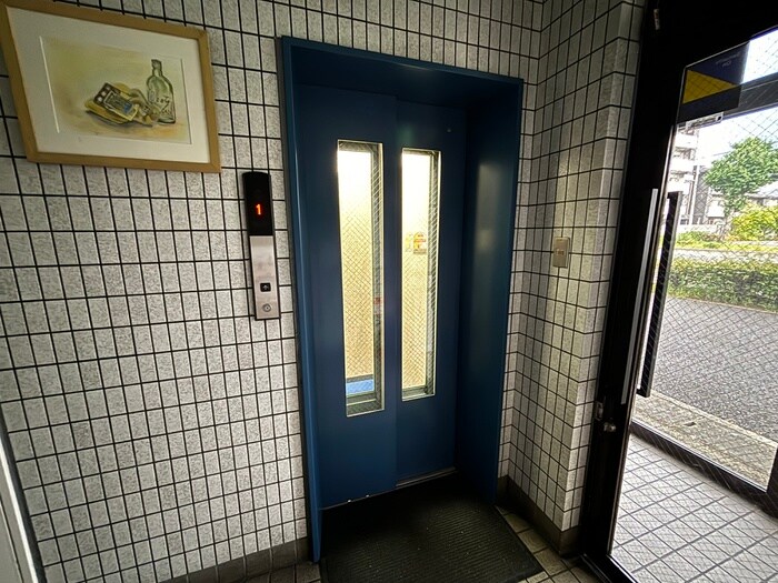 物件外観写真4　(建物設備)