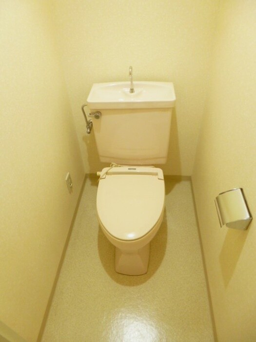 物件内観写真13　(トイレ)