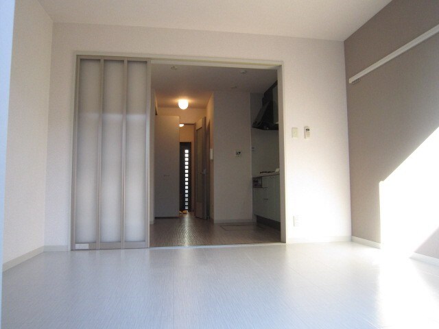 物件内観写真11　(居室)